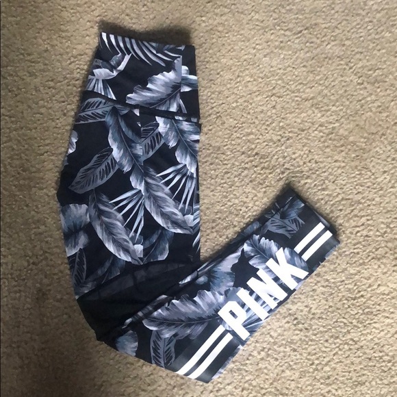 Victoria secret Capri leggings - Picture 1 of 3